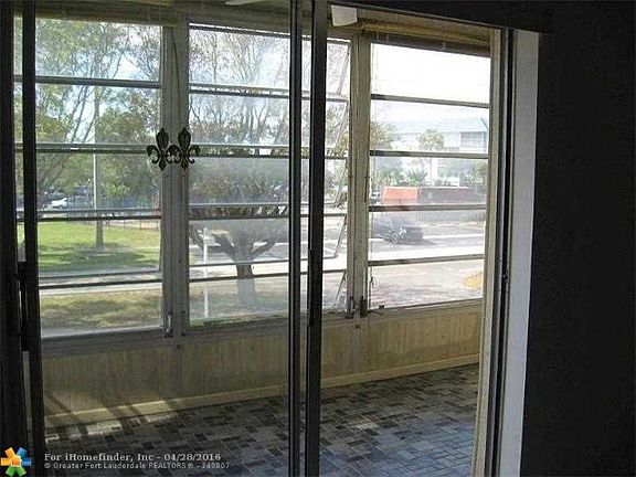 4th image of 4751 NW 21st St APT 206