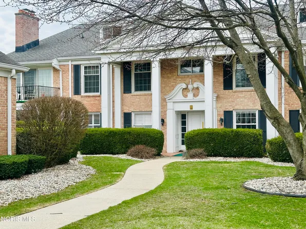 4243 W Bancroft St APT 205W, Ottawa Hills, OH 43615