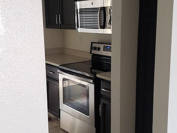 2nd image of 1927 E Hampton Ave Unit 236