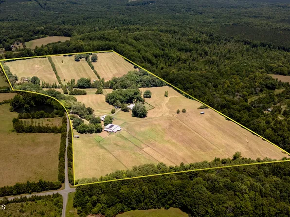 146 Hoke Brooks Rd, Siler City, NC 27344