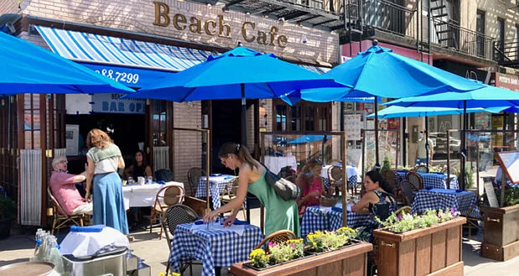 Rented by Corcoran | media 23