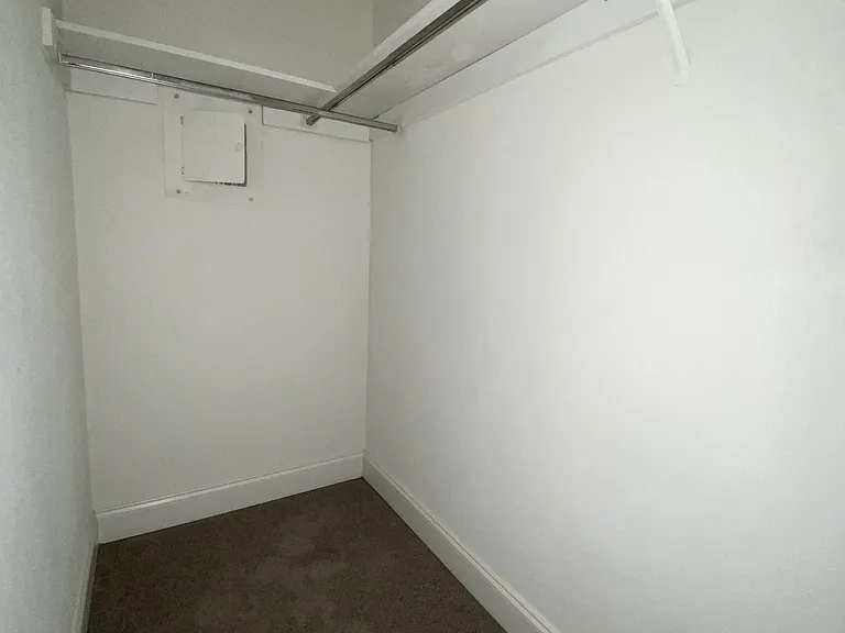 2255 Saint Charles Ave #1 — Photo 13