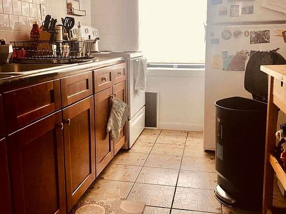 5th image of 4525 39th Pl APT 2C