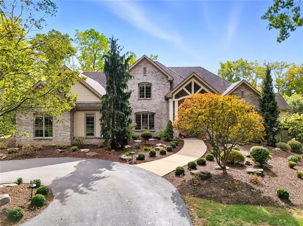 105 Oakwood Rd, McMurray, PA 15317