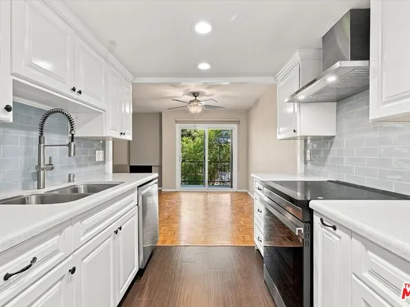 5870 Green Valley Cir Unit 309, Culver City, CA 90230
