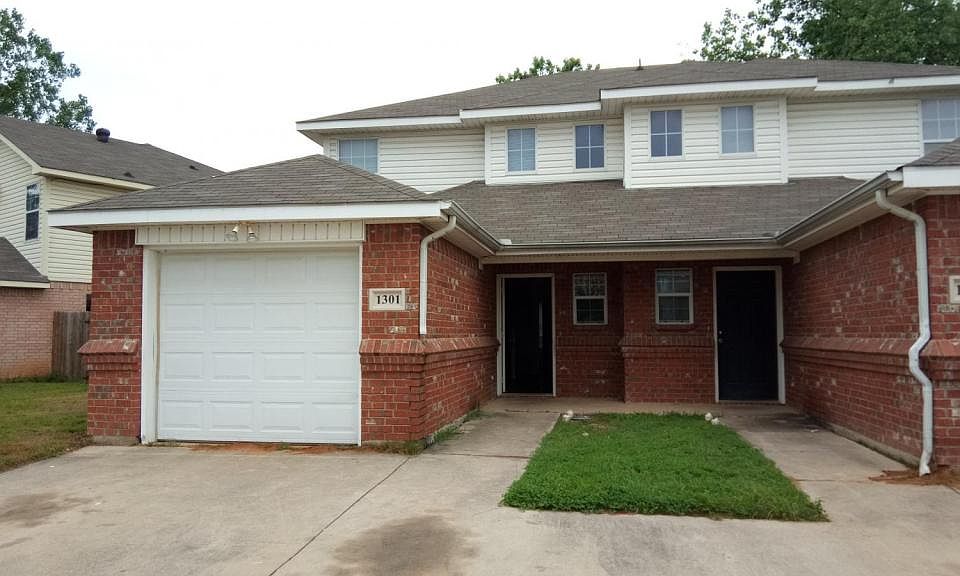 1st image of 1301 Village Garden Dr