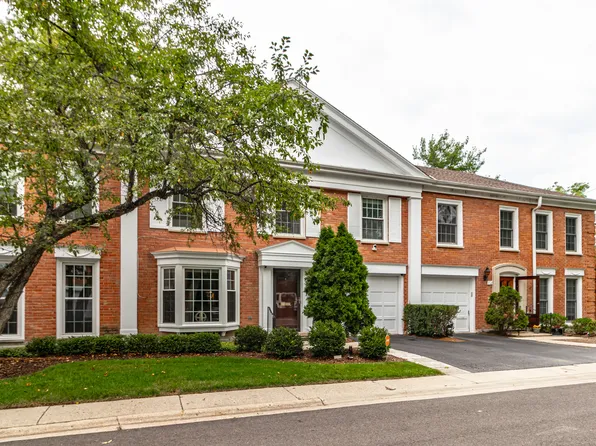 714 York Ct, Northbrook, IL 60062