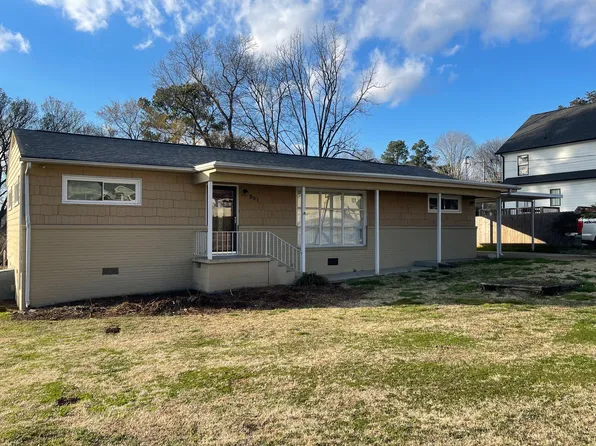 991 Joe Engel Dr, Chattanooga, TN 37421