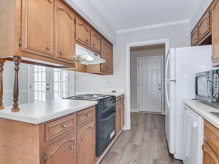 2906 Running Creek Ln — Photo 19