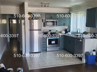 1236 W Burnett St #B, Long Beach, CA 90810