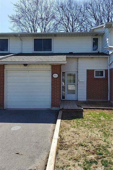1st image of 451 Woodview Rd #4