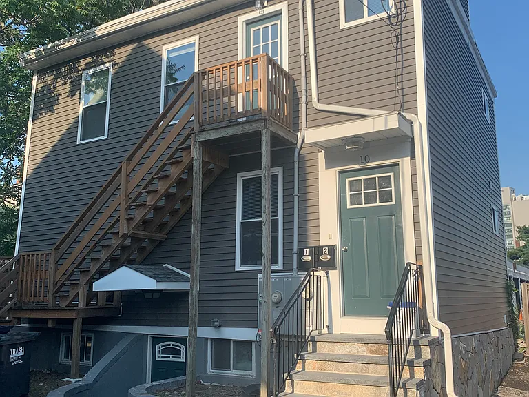 10 Harding St #2 — Photo 14