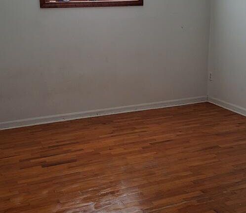 4th image of 2833 S Cleveland Ave