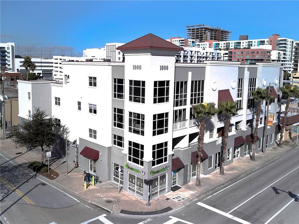 1st image of 1002 Channelside Dr #3C
