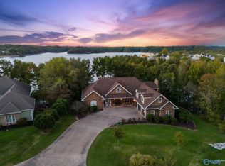 86 Bay Cove Trl, Winchester, TN 37398