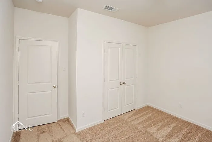 478 London Dr — Photo 15