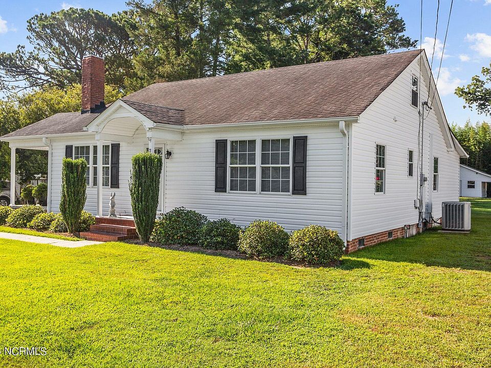 716 Queen St Grifton, NC, 28530 Apartments for Rent Zillow