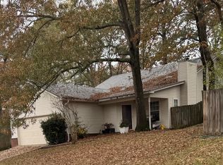 907 Weatherford Dr, Benton, AR 72015