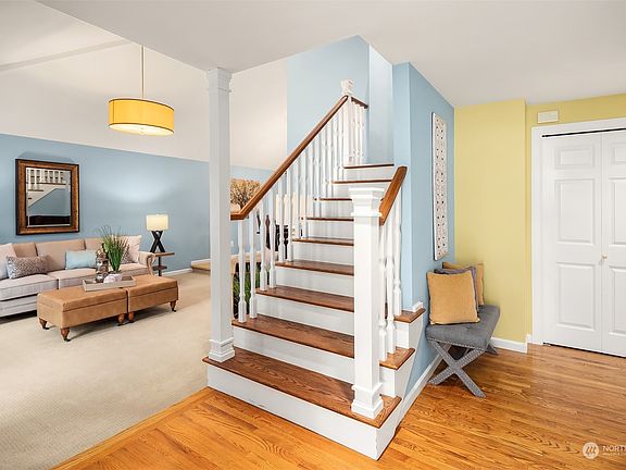 5th image of 8714 141st Court NE