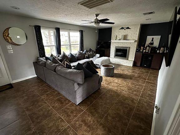 5th image of 10802 Jaycreek Dr