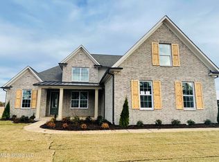 3926 Fieldstream Dr, Olive Branch, MS 38654