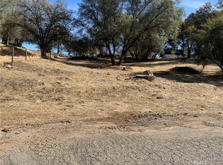 101 W Sioux Rd #101, Coarsegold, CA 93614