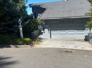 13461 64th Pl NE, Kirkland, WA