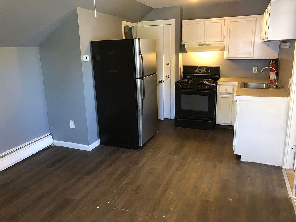 2nd image of 9 Manchester St #3F