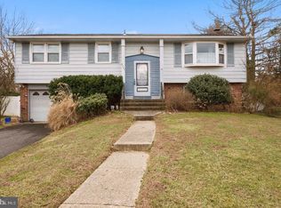 2747 Chapel Ave W, Cherry Hill, NJ 08002