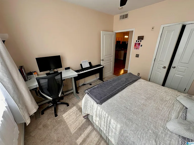 2020 5th Ave S #340 — Photo 18