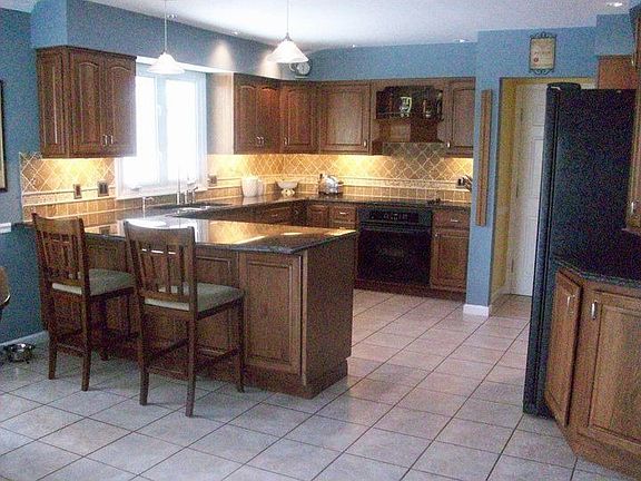 Large kitchen 