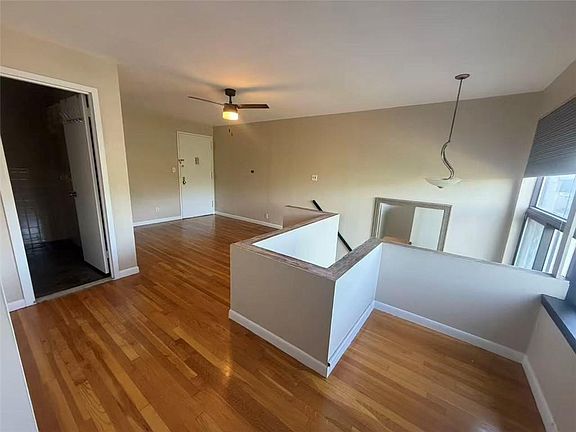 3rd image of 175 Zoe St APT 6S