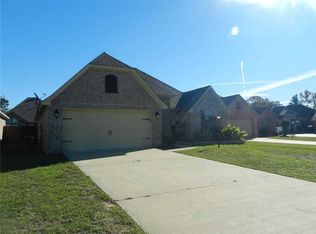 411 Blackwood Cir, Haughton, LA 71037