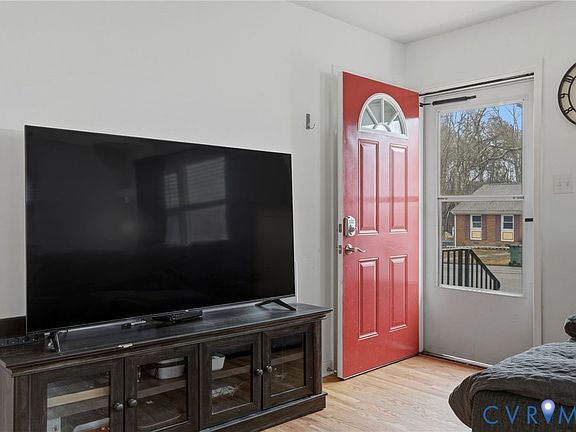 5th image of 2712 Glenan Dr