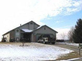 2336 S Brandywine Ct, Greenfield, IN 46140