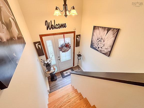 4th image of 660 Pine Grove Rd