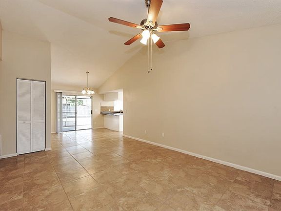 3rd image of 12869 Gorda Cir W