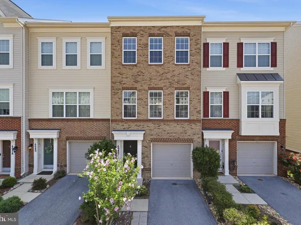 6082 Forum Sq, Frederick, MD 21703