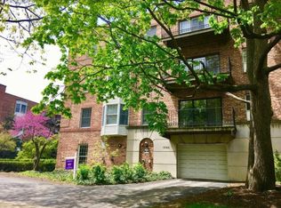 1700 Hinman Ave #1740-2A, Evanston, IL 60201
