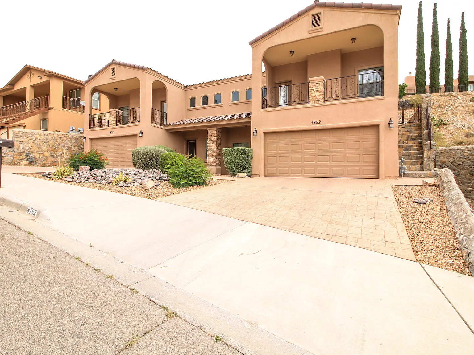 2 bed, 1515 sqft, $1,800 — Photo 2
