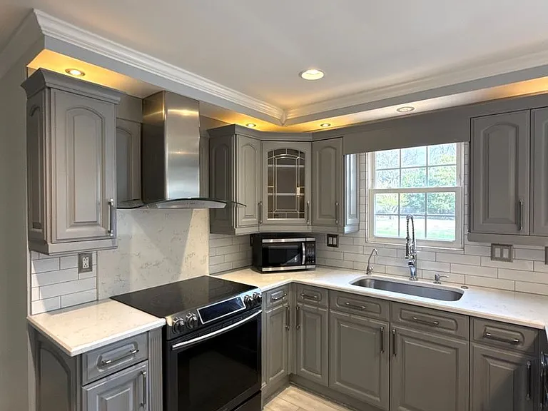 7318 Connan Ln — Photo 11