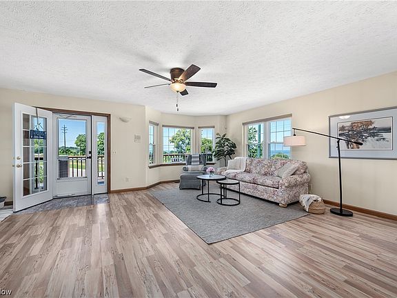 5th image of 1201 W 69th St #1