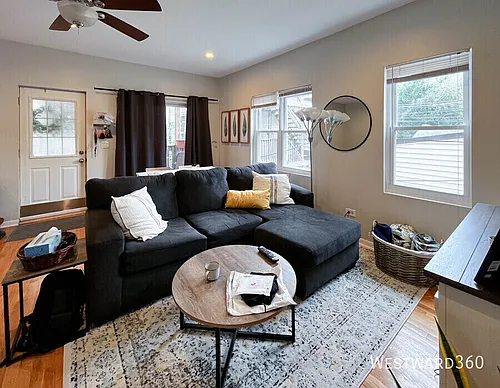 2618 N Wayne Ave #1R Photo 1