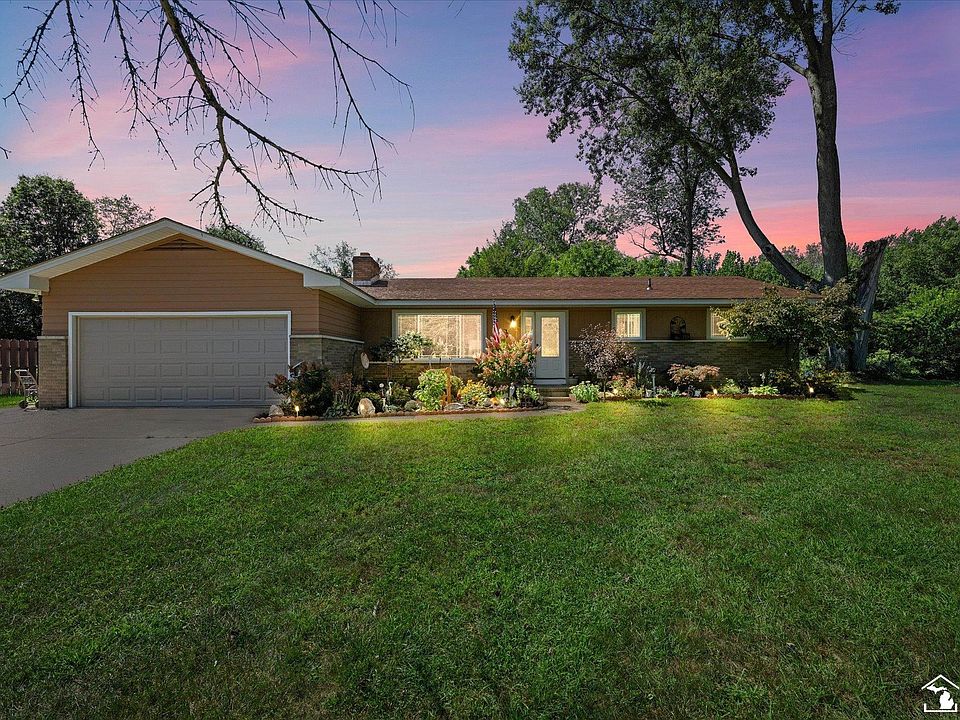 1st image of 8417 Saratoga Dr