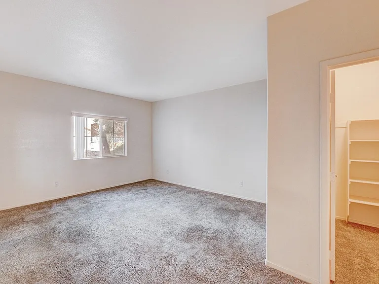 10553 Pine Pointe Ave #102 — Photo 27