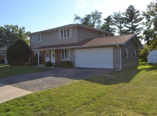 6925 N Saint Marys Rd #6925, Peoria, IL 61614