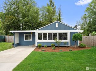 15401 2nd Ave NE, Shoreline, WA 98155