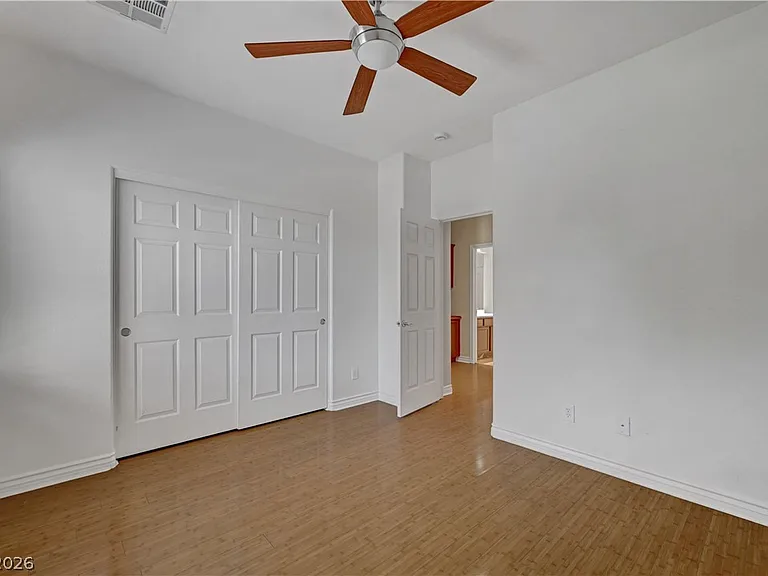 10240 Gladstone Peak St — Photo 37