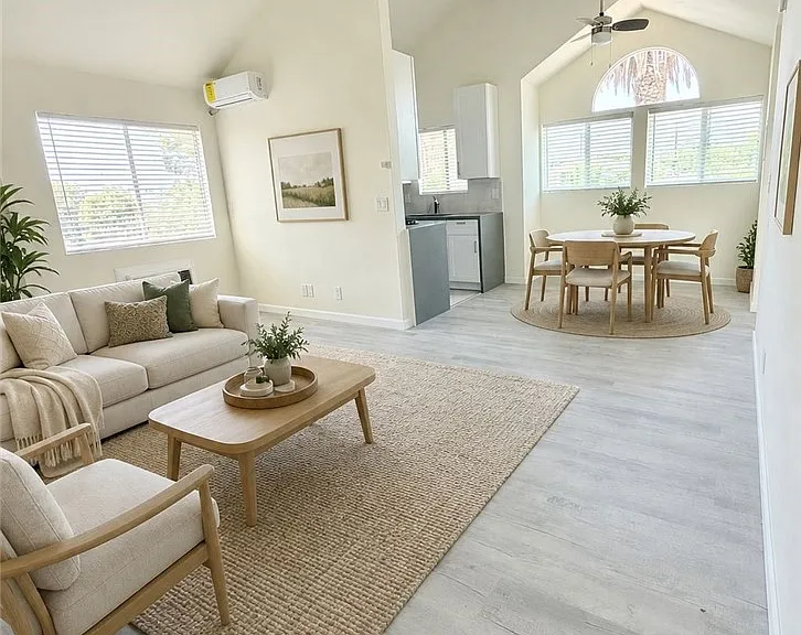 3250 Andrita St #3 — Photo 1