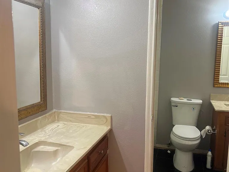 10924 Village Bend Ln #924 — Photo 9